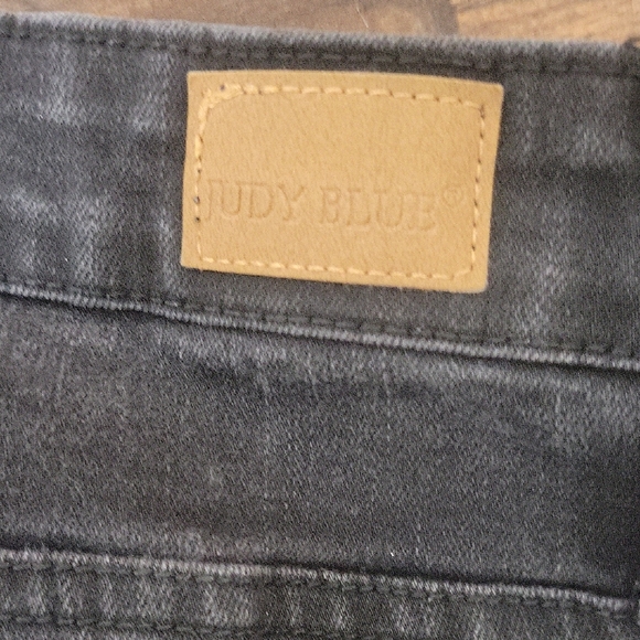 Judy Blue Charcoal Denim Jeans - Picture 4 of 4